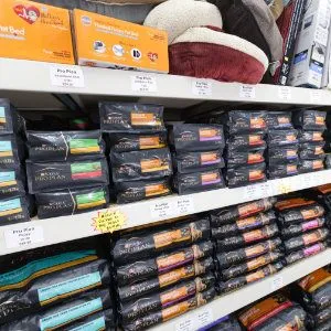Dry dog food at Gateway Farm & Pet